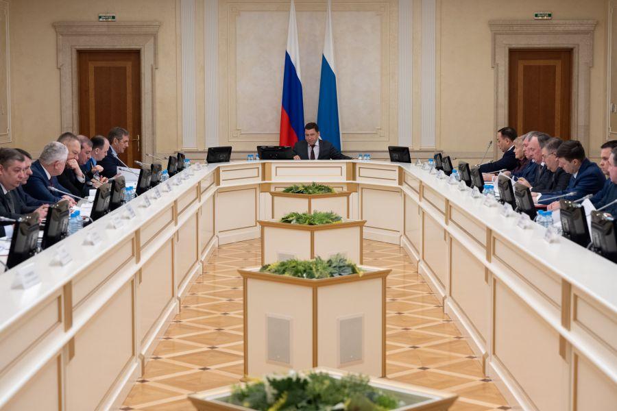 Евгений Куйвашев поручил защитить объекты ЖКХ перед выборами президента - Фото 1