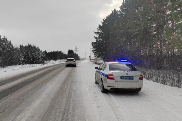 ГИБДД ввела новые ограничения на свердловских трассах - Фото 1