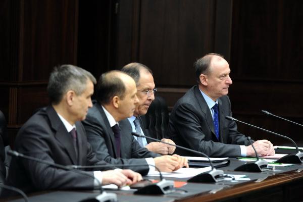 Патрушев заявил, что ВСУ стали чаще вербовать уральцев для поджогов зданий - Фото 1