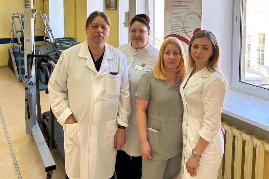 Врачи поставили на ноги 27-летнего свердловчанина, который серьезно пострадал в ДТП - Фото 1