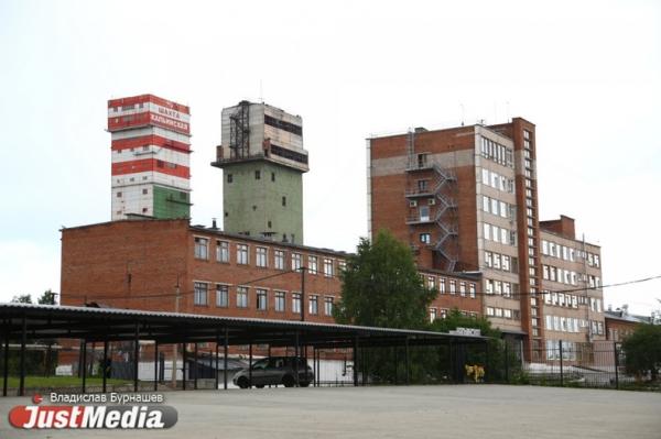 Горноспасатели в Североуральске добрались до одного из пострадавших шахтеров - Фото 1