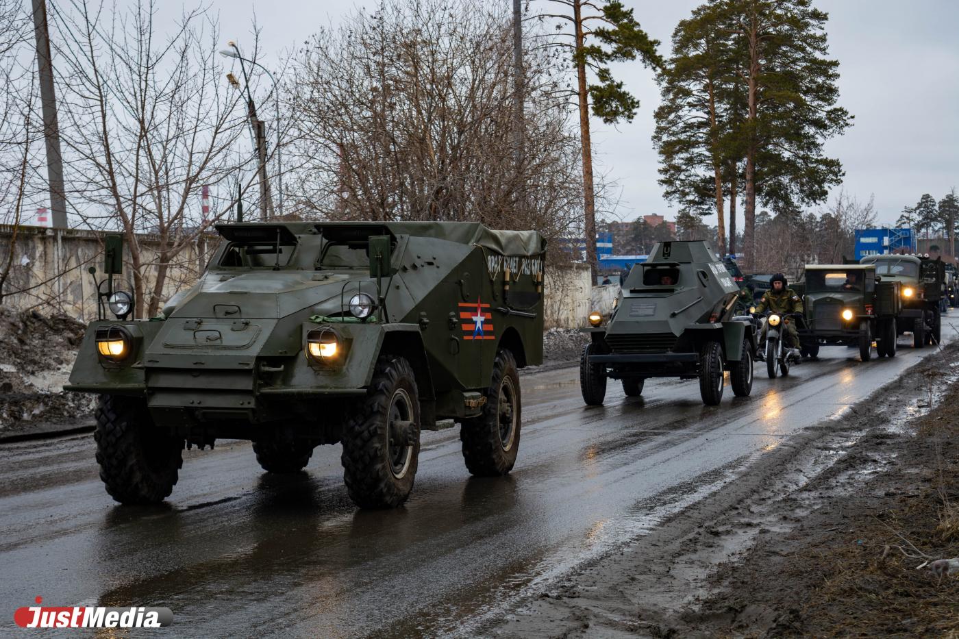 В Екатеринбурге проходит первая репетиция парада Победы - Фото 1