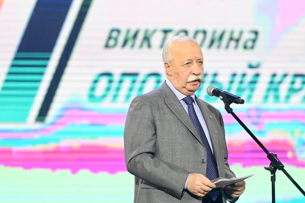 СМИ сообщили о госпитализации Леонида Якубовича - Фото 1