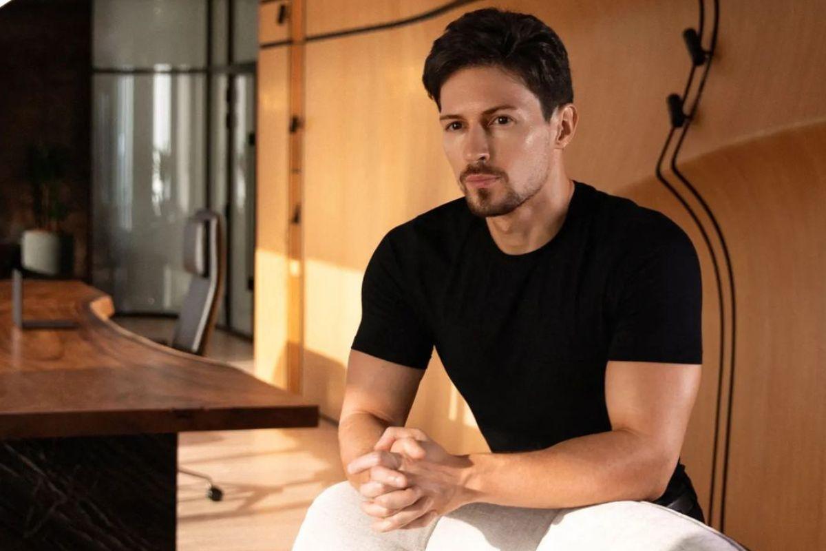 Павел Дуров рассказал о попытках Цукерберга скопировать его идеи - Фото 1