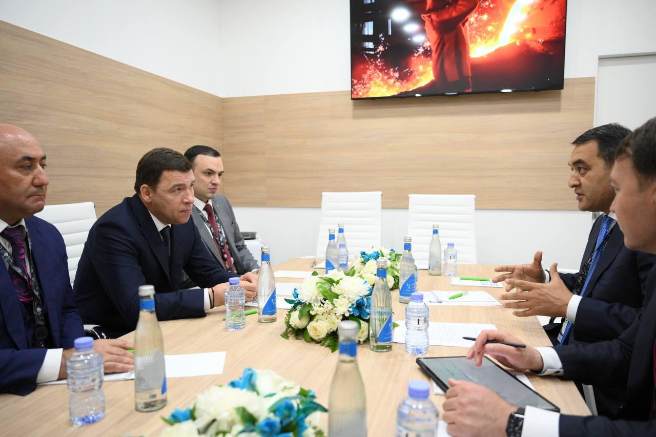 Евгений Куйвашев обсудил в Хайрулло Бозаровым сотрудничество Свердловской и Ферганской областей - Фото 1