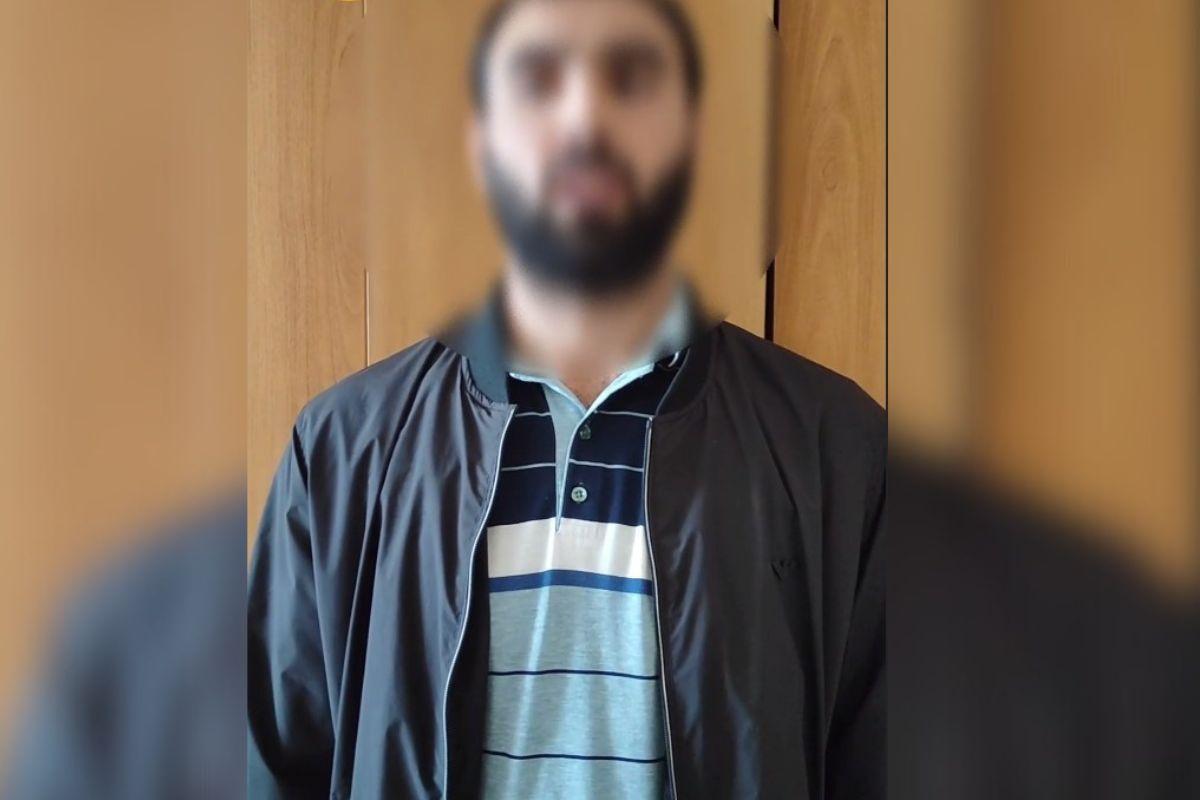 Мигранта, оскорбившего девушек за короткие шорты, депортируют из России - Фото 1