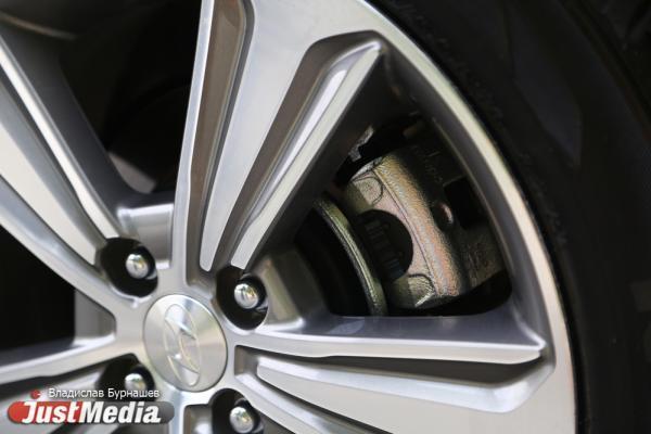 Под Екатеринбургом автомобиль насмерть раздавил 17-летнего студента-механика - Фото 1