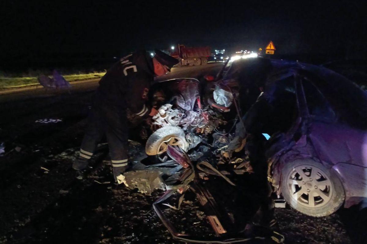 В страшном ДТП на трассе Екатеринбург – Тюмень погибли два человека - Фото 1