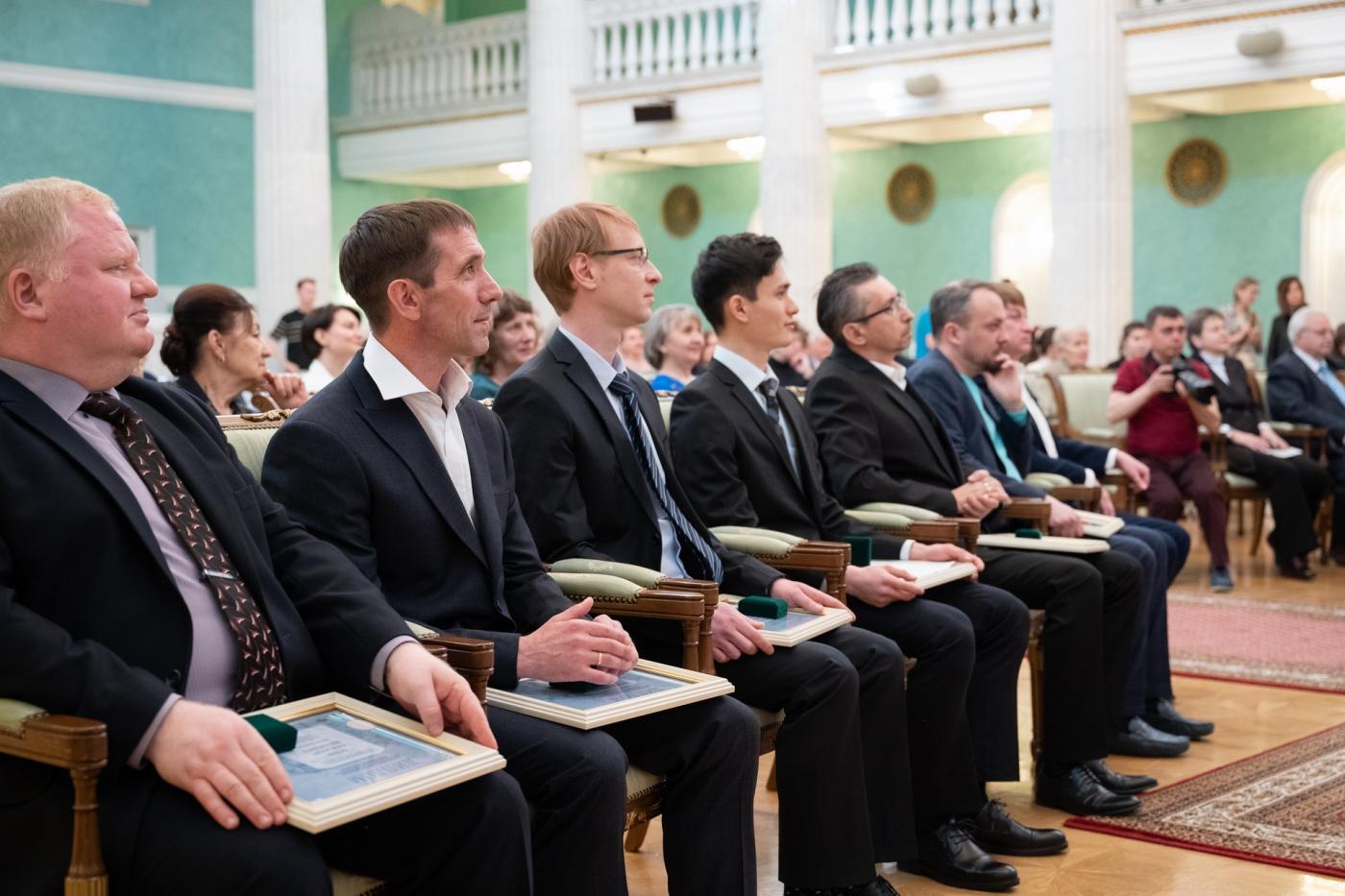 Евгений Куйвашев вручил премии выдающимся деятелям культуры - Фото 1