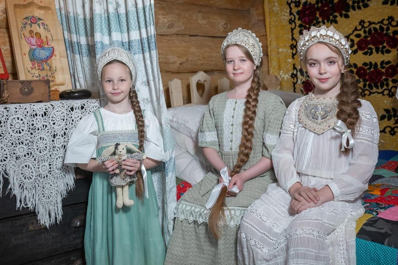 В День России в Екатеринбурге пройдет конкурс русской косы - Фото 1