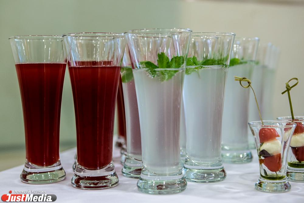 Госдума приняла в первом чтении закон о запрете продажи энергетиков детям - Фото 1