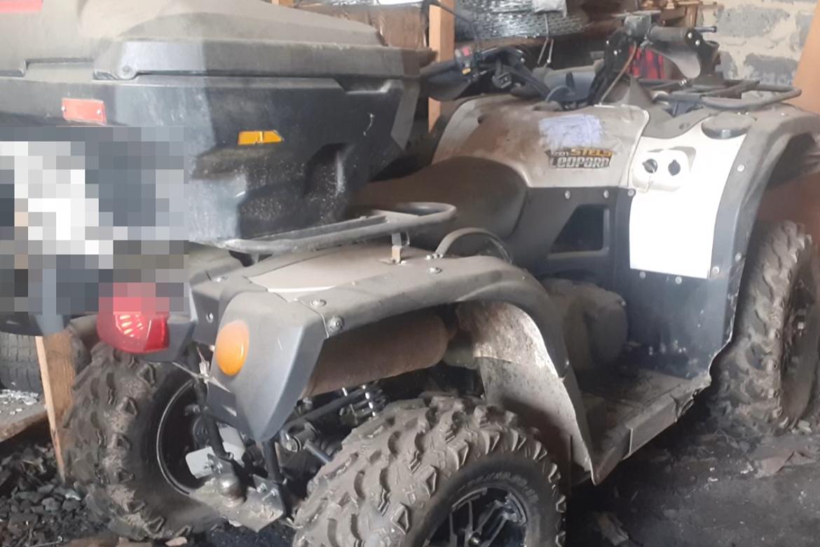 Приставы конфисковали снегоболотоход у экс-заглавы Тугулыма, осужденного за взятку - Фото 1