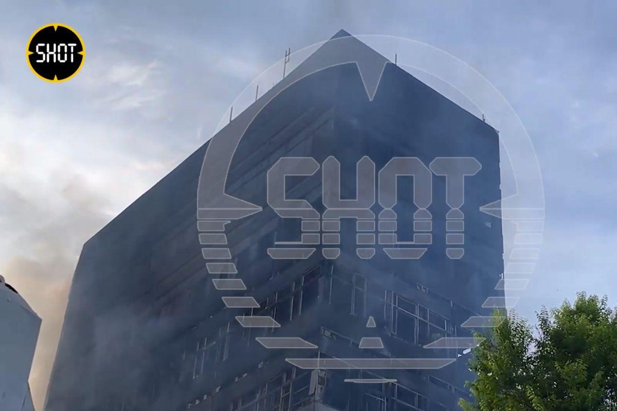 В страшном пожаре в бывшем НИИ «Платан» в Подмосковье погибли восемь человек - Фото 1