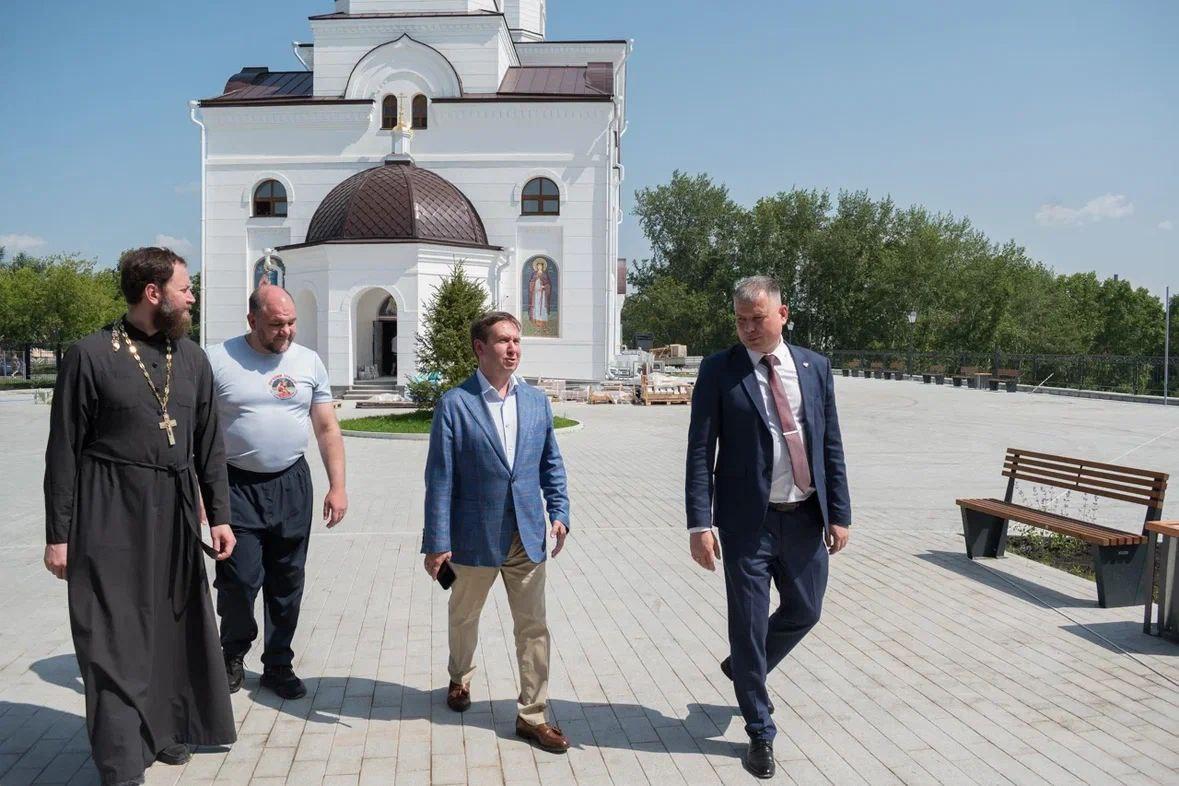 Возрожденный храм Александра Невского изменил жизнь Алапаевска - Фото 1