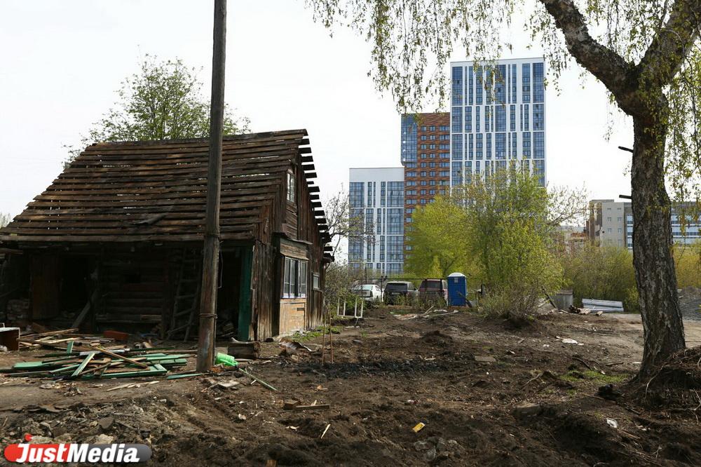 На месте частного сектора на Уралмаше мэрия планирует построить квартал высоток - Фото 1