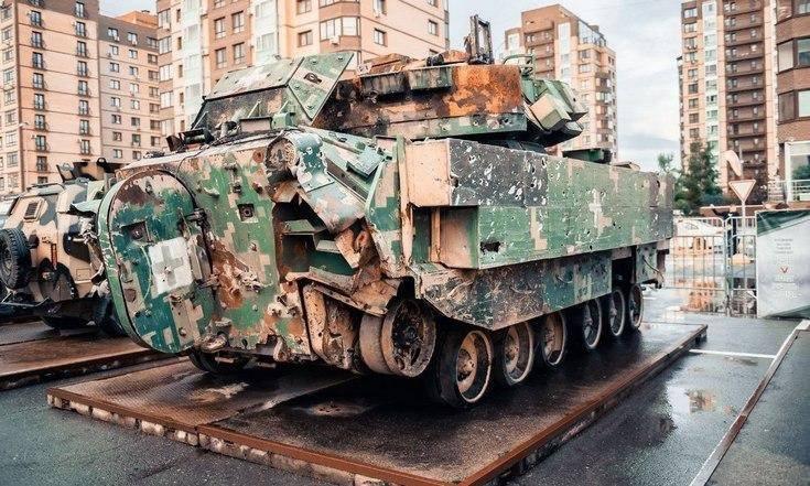 Уральская выставка военной техники НАТО отправляется в Кузбасс - Фото 1