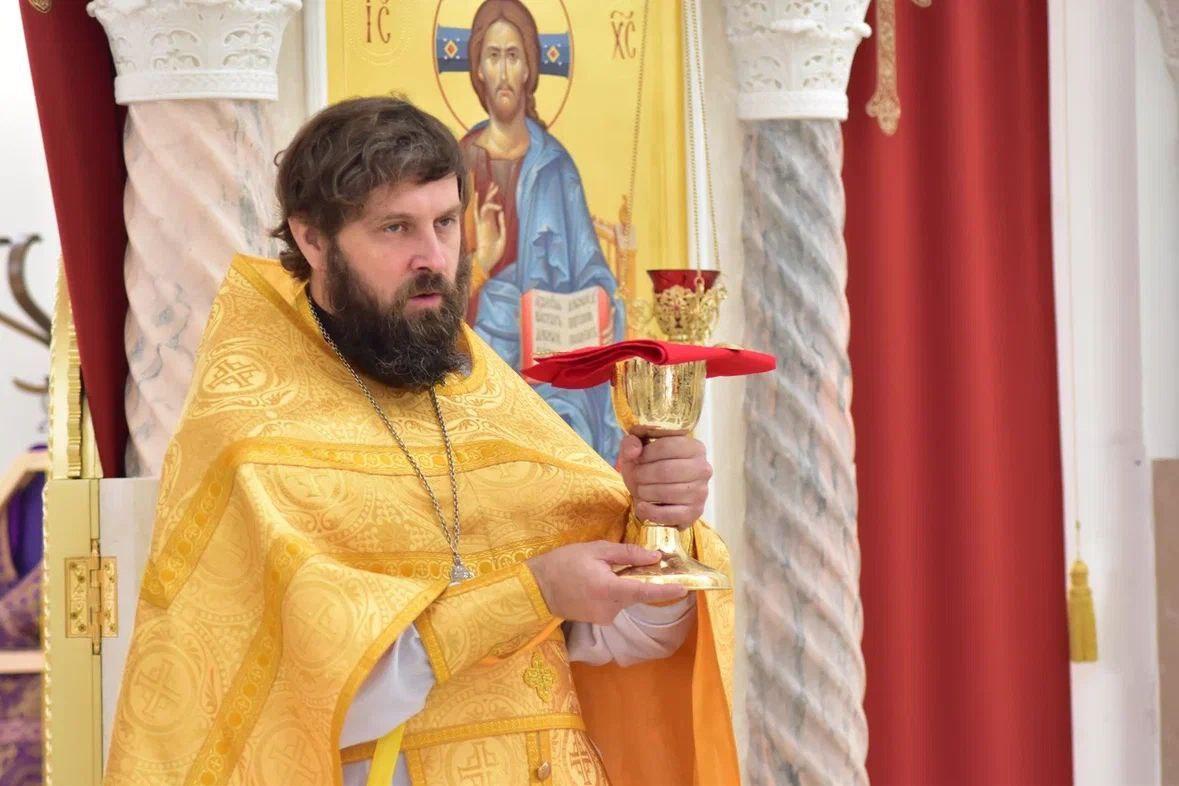 В алапаевском храме Александра Невского прошло первое за 100 лет крещение - Фото 1