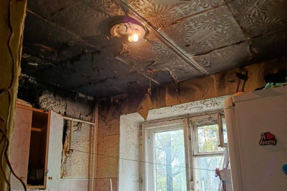 В Костроме подросток делал картошку фри и устроил пожар дома - Фото 1