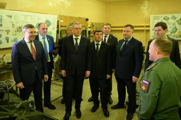 Фальков привез в Нижний Тагил 400 млн рублей от Путина - Фото 1