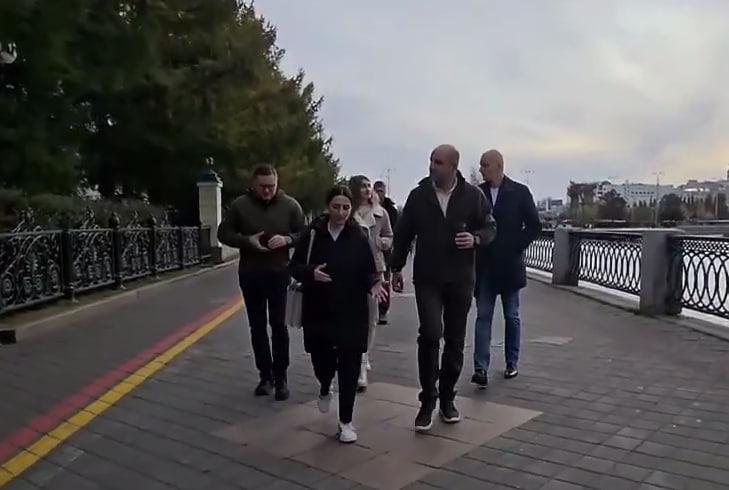 Артём Жога в выходные совершил прогулку по Екатеринбургу - Фото 1