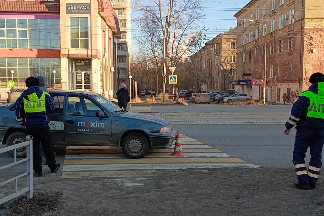В Нижнем Тагиле водитель такси сбил на «зебре» женщину-пешехода - Фото 1