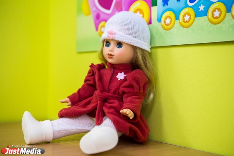 Судебные приставы оштрафовали коллектора за письма в детский сад - Фото 1