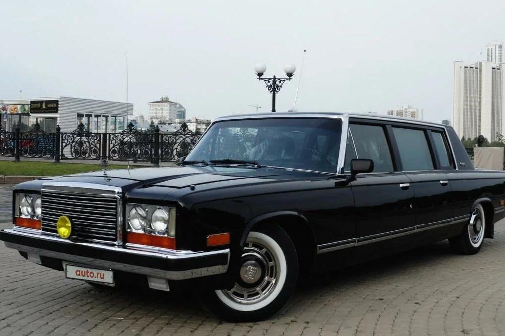 Легендарный советский лимузин выставили на продажу в Екатеринбурге - Фото 1