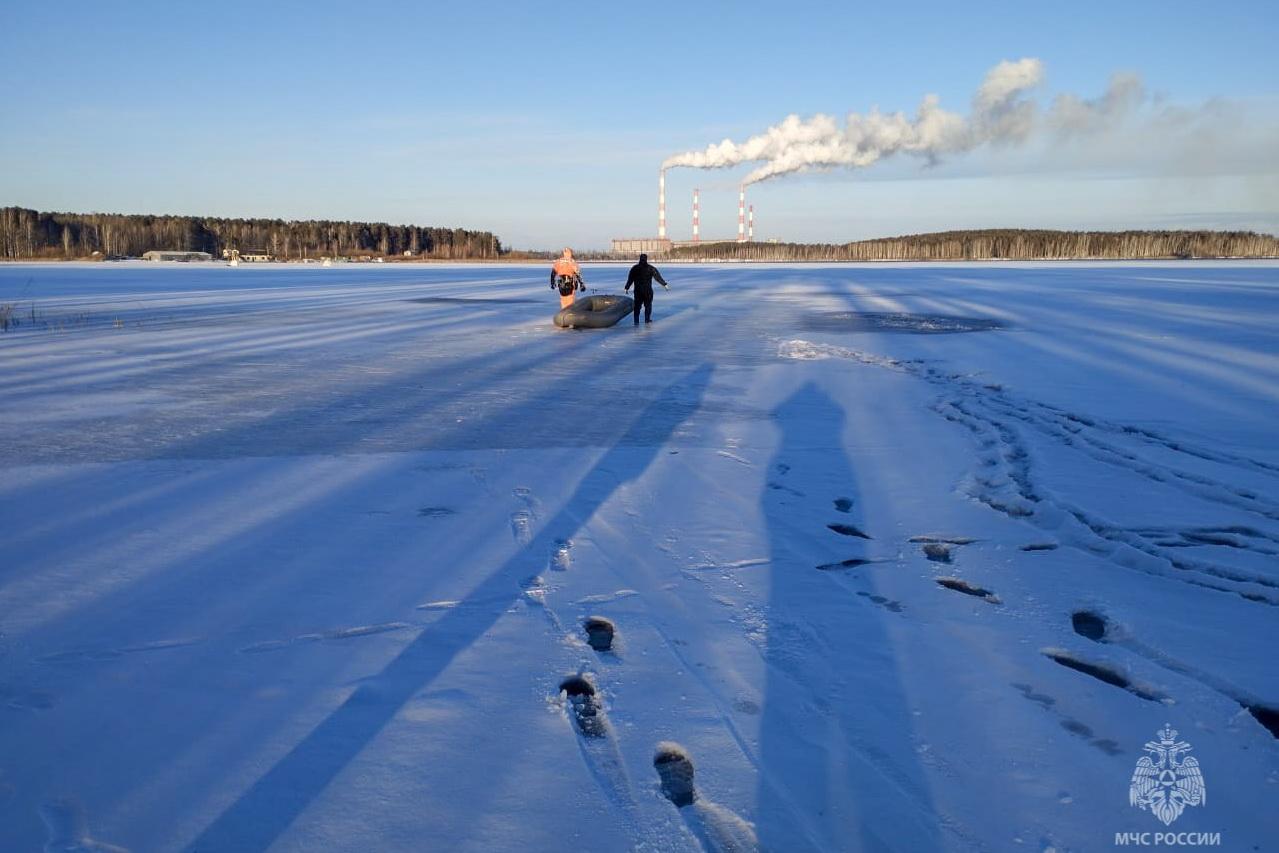 Рыбак утонул на Рефтинском водохранилище - Фото 1