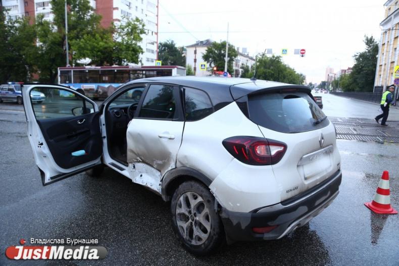 Главный инспектор ГИБДД Свердловской области выступил против наказания для пассажиров пьяных водителей - Фото 1