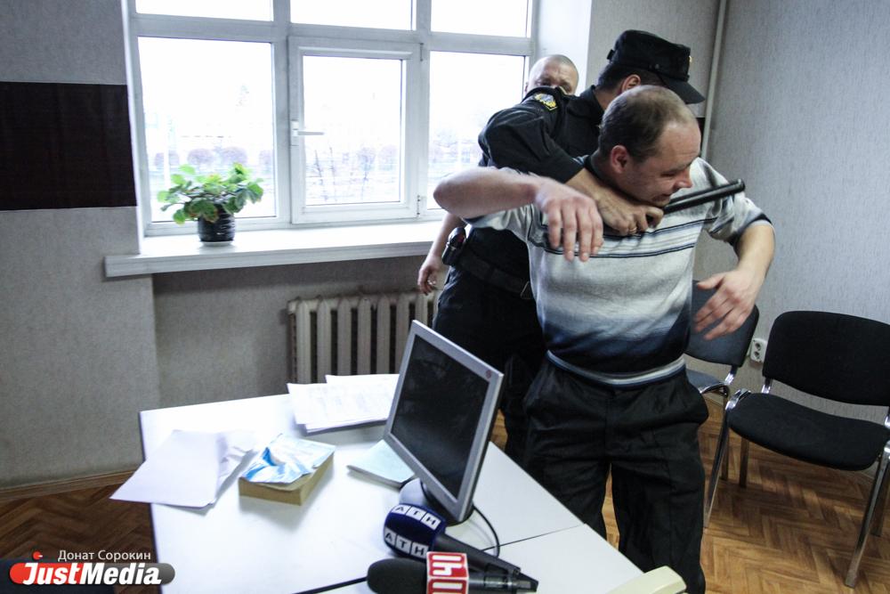 Силовики провели обыски в екатеринбургской IT-компании SpectrumData - Фото 1