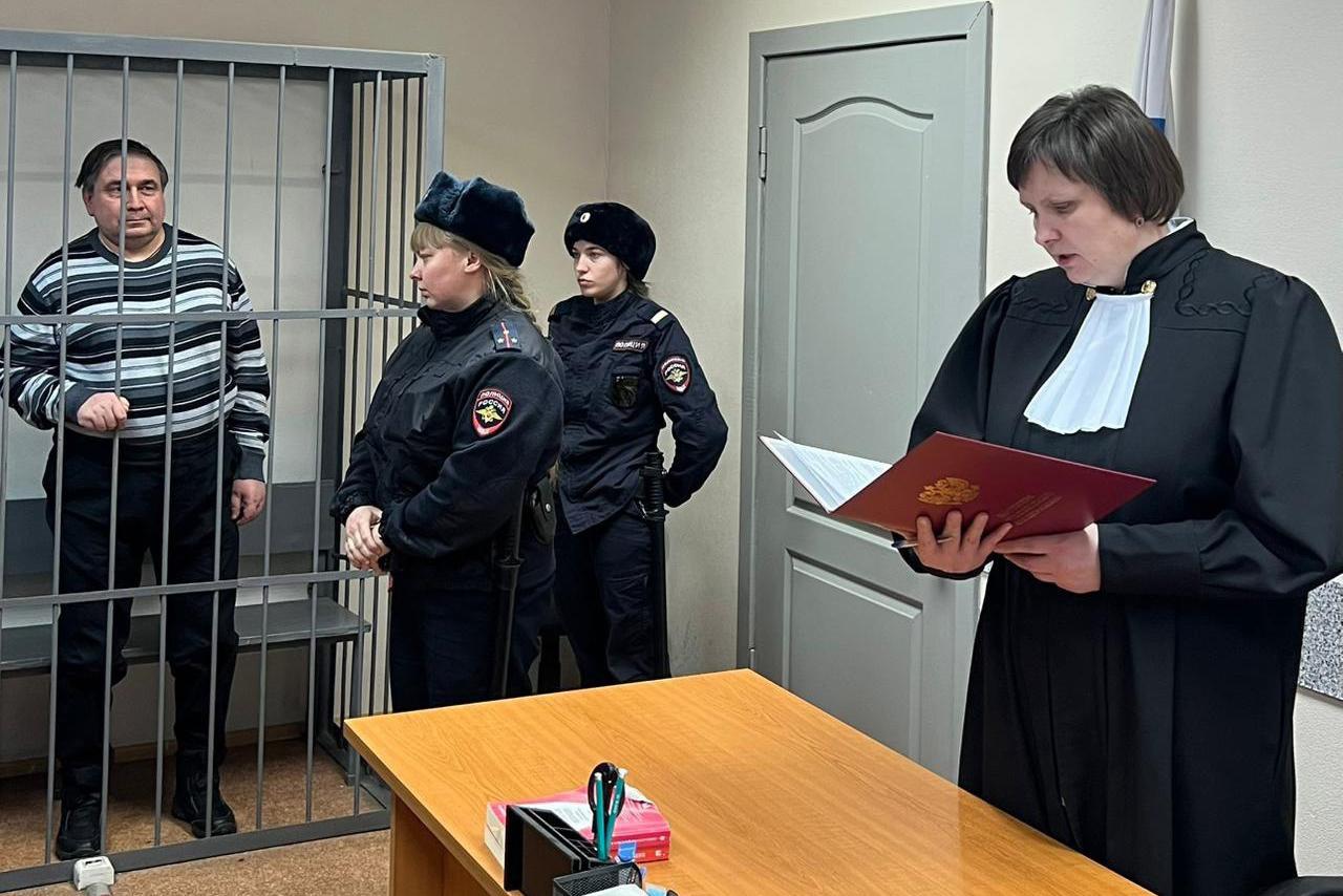 Экс-министра ЖКХ Смирнова отправили в СИЗО  - Фото 1