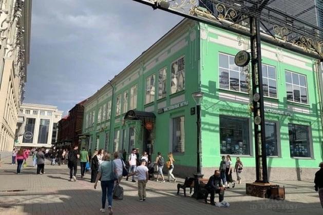 В Екатеринбурге продают памятник архитектуры рядом с Пассажем - Фото 1