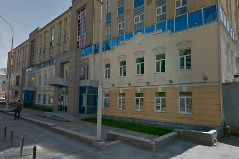 В Екатеринбурге власти возобновят реставрацию здания XIX века - Фото 1