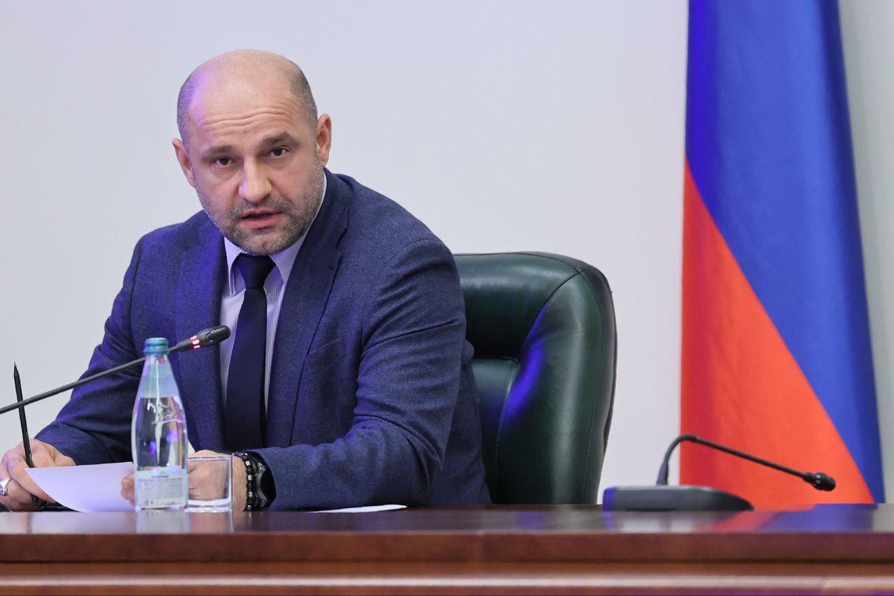 Полпред Жога призвал усиленно бороться с финансирование терроризма на Урале - Фото 1