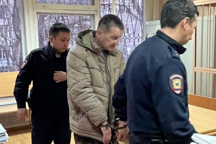 Суд вынес приговор пьяному хулигану, ударившему незнакомую девочку - Фото 1