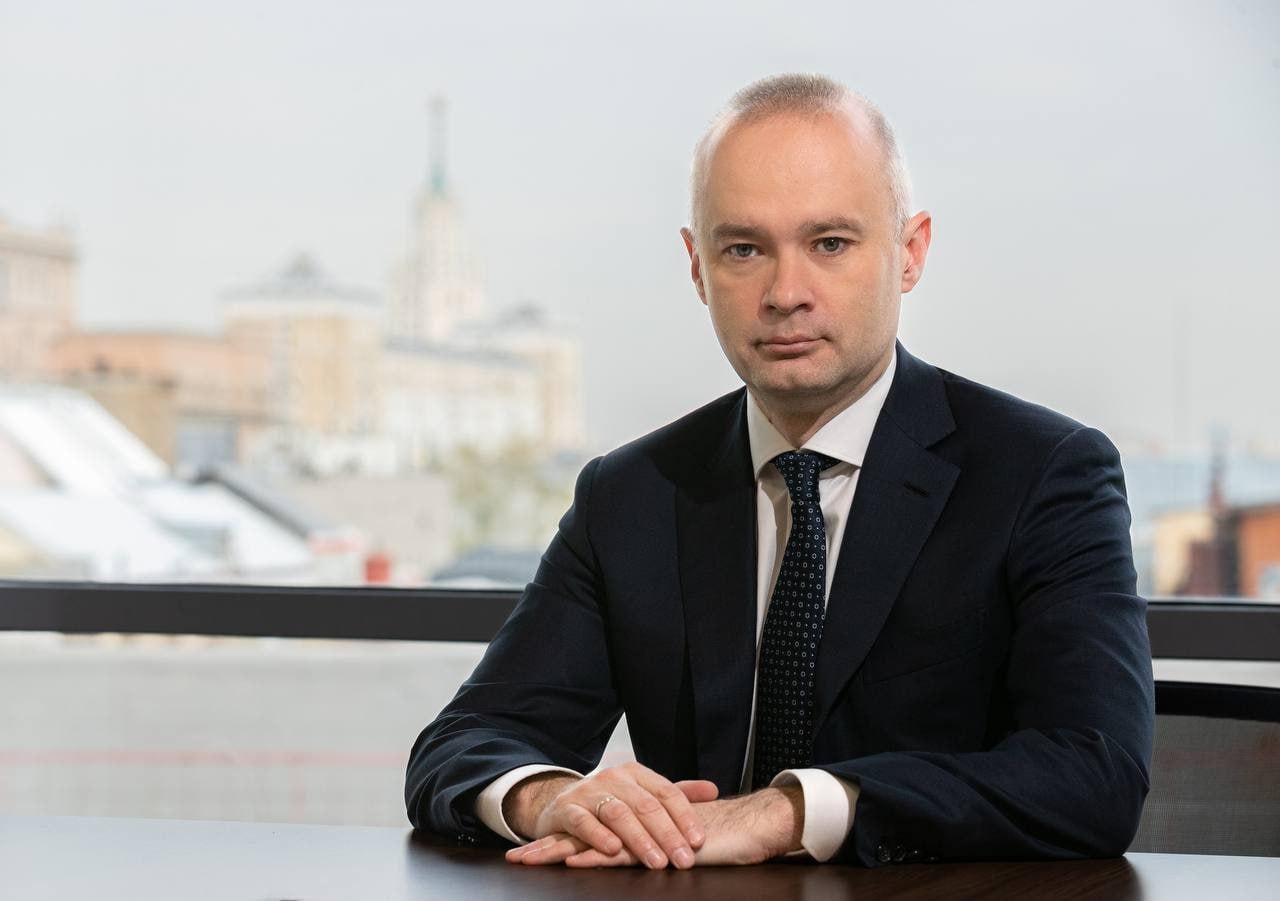 Экс-директор УЗГА Вадим Бадеха попал под санкции ЕС - Фото 1