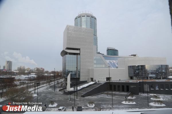 В Ельцин Центре сорвалось выступление поэта Германа Лукомникова - Фото 1