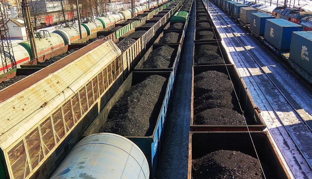 Погрузка на СвЖД составила 19,8 миллиона тонн с начала года - Фото 1