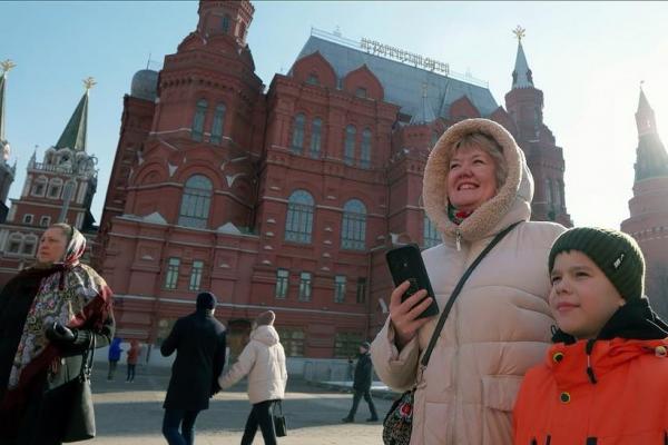 Евгений Куйвашев помог сироте из Екатеринбурга осуществить мечту - Фото 1