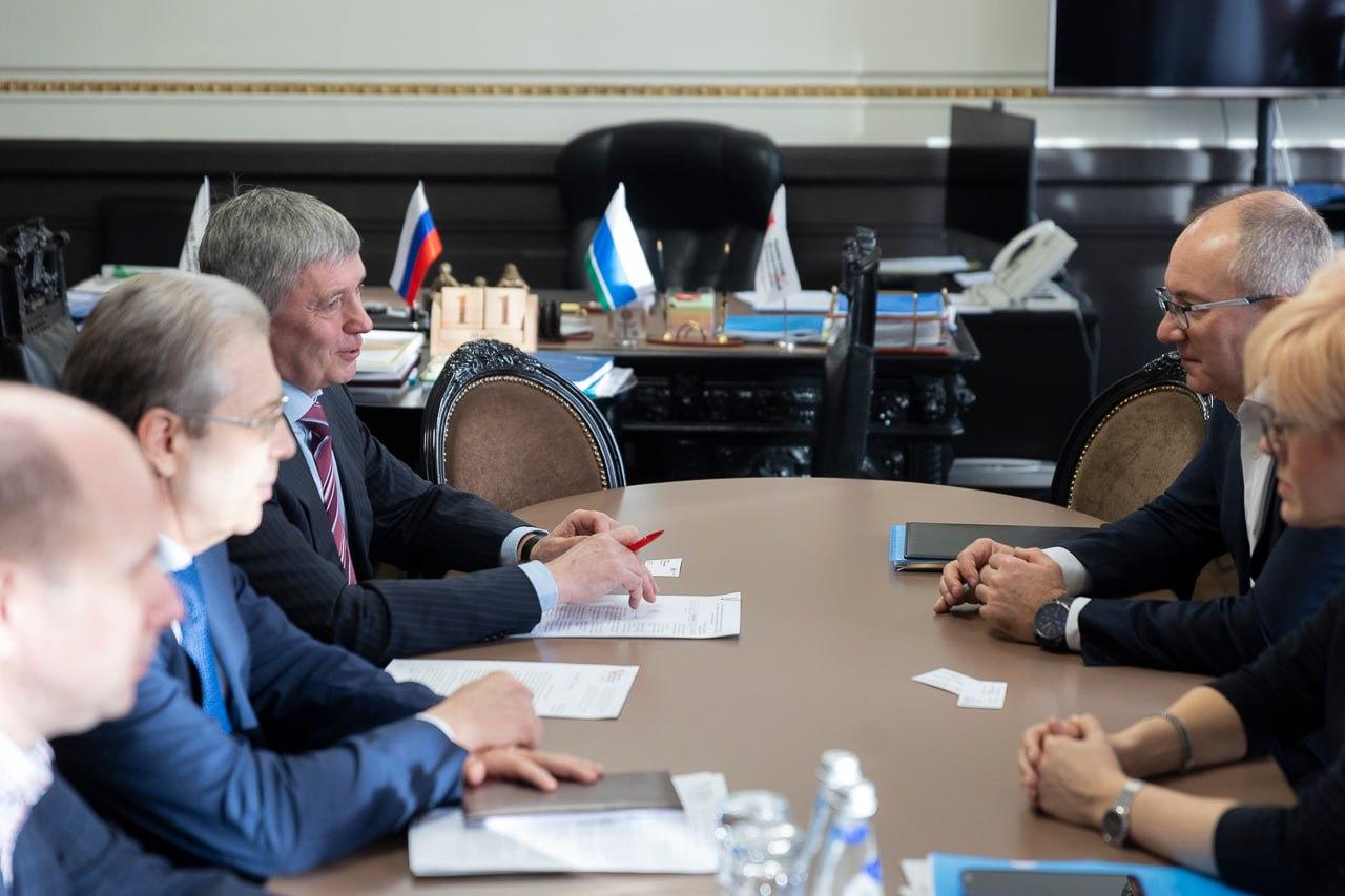 Гендиректор «Россети Урал» обсудил с ректором УрФУ подготовку кадров и модернизацию учебных программ - Фото 1