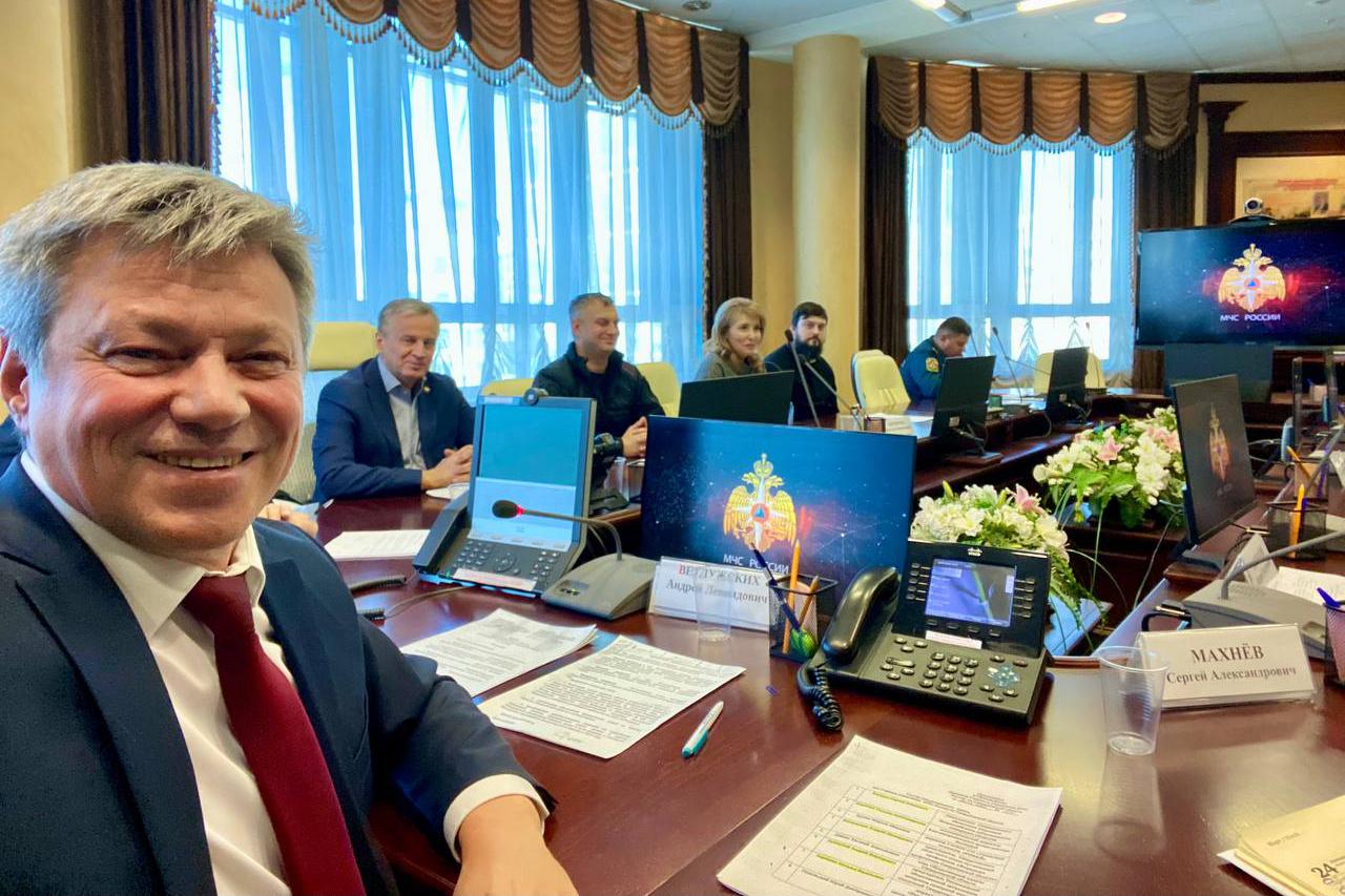 Андрей Ветлужских избран председателем общественного совета свердловского МЧС  - Фото 1