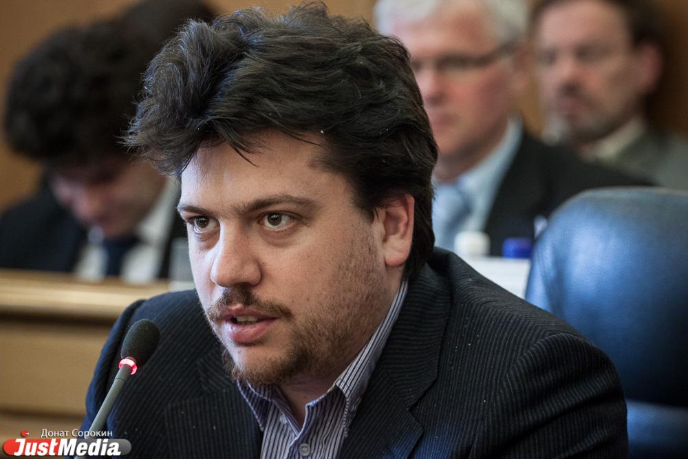 Силовики задержали отца Леонида Волкова* за финансирование экстремистов - Фото 1