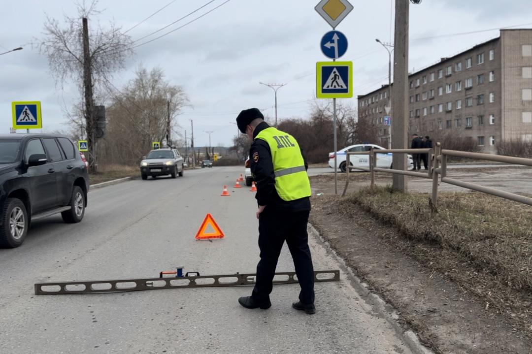 В Каменске-Уральском водитель «Шевроле» сбил на «зебре» 11-летнюю девочку - Фото 1