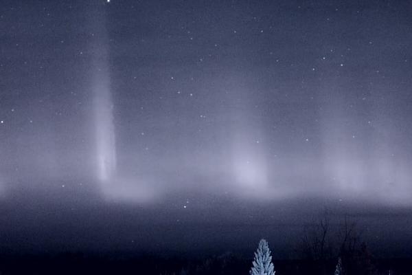 Жители Свердловской области заметили полярное сияние - Фото 1