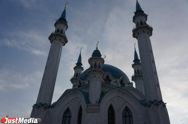 Украинские беспилотники массово атаковали Казань - Фото 1