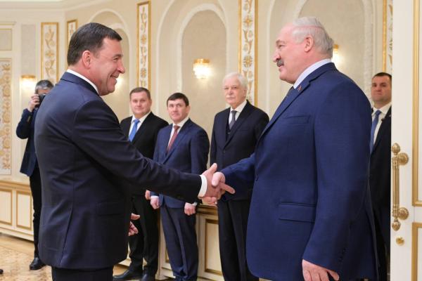 Александр Лукашенко встретился с Евгением Куйвашевым и делегацией Свердловской области - Фото 1