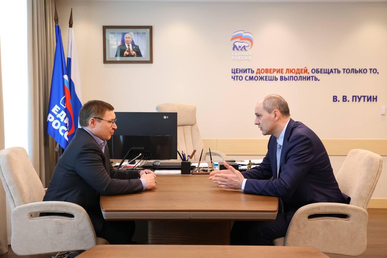 Денис Паслер обсудил с Владимиром Якушевым региональные проекты «Единой России» - Фото 1