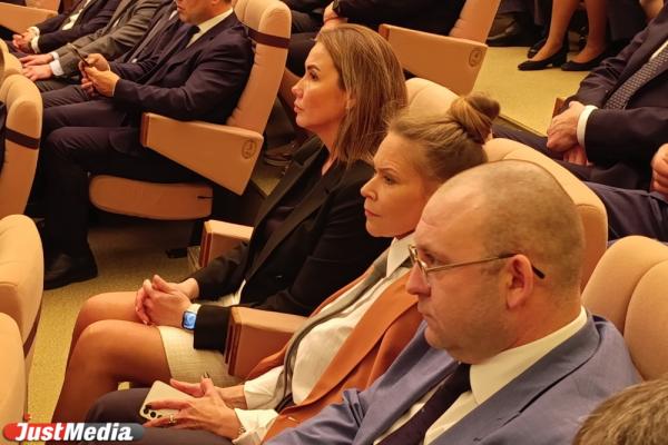 Пиарщица свердловского губернатора Юлия Хусаинова написала заявление на увольнение