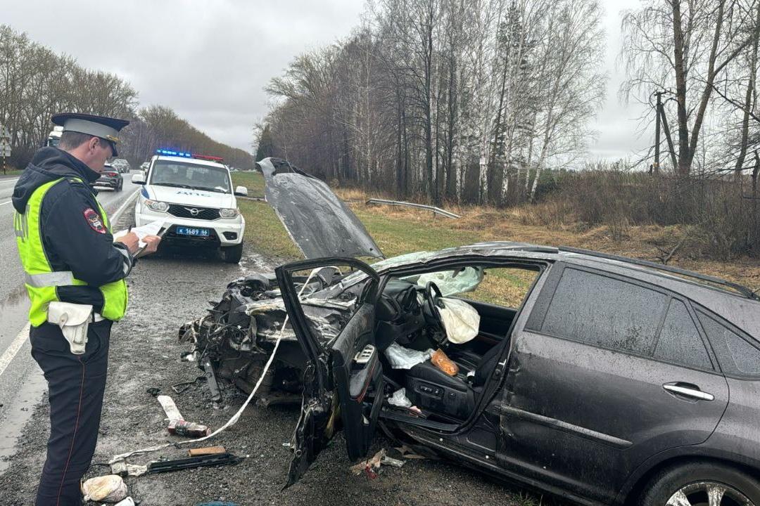 Инспекторы ГИБДД поймали водителя, который устроил пьяное ДТП под Екатеринбургом и сбежал в лес - Фото 1