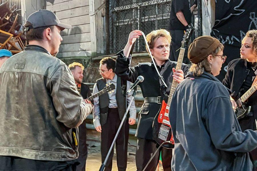 Студенты екатеринбургского вуза снялись в фильме про становление рок-музыки - Фото 1